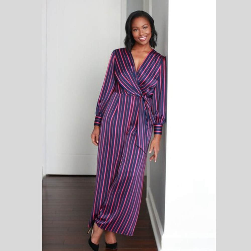 Women's MAGGY LONDON‎ Navy Pink Striped Jumpsuit Size 2